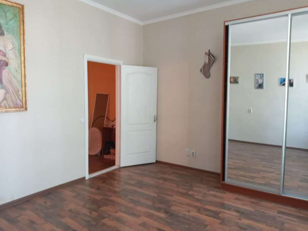 продажа трехкомнатной квартиры номер A-173044 в Приморском районе, фото номер 17